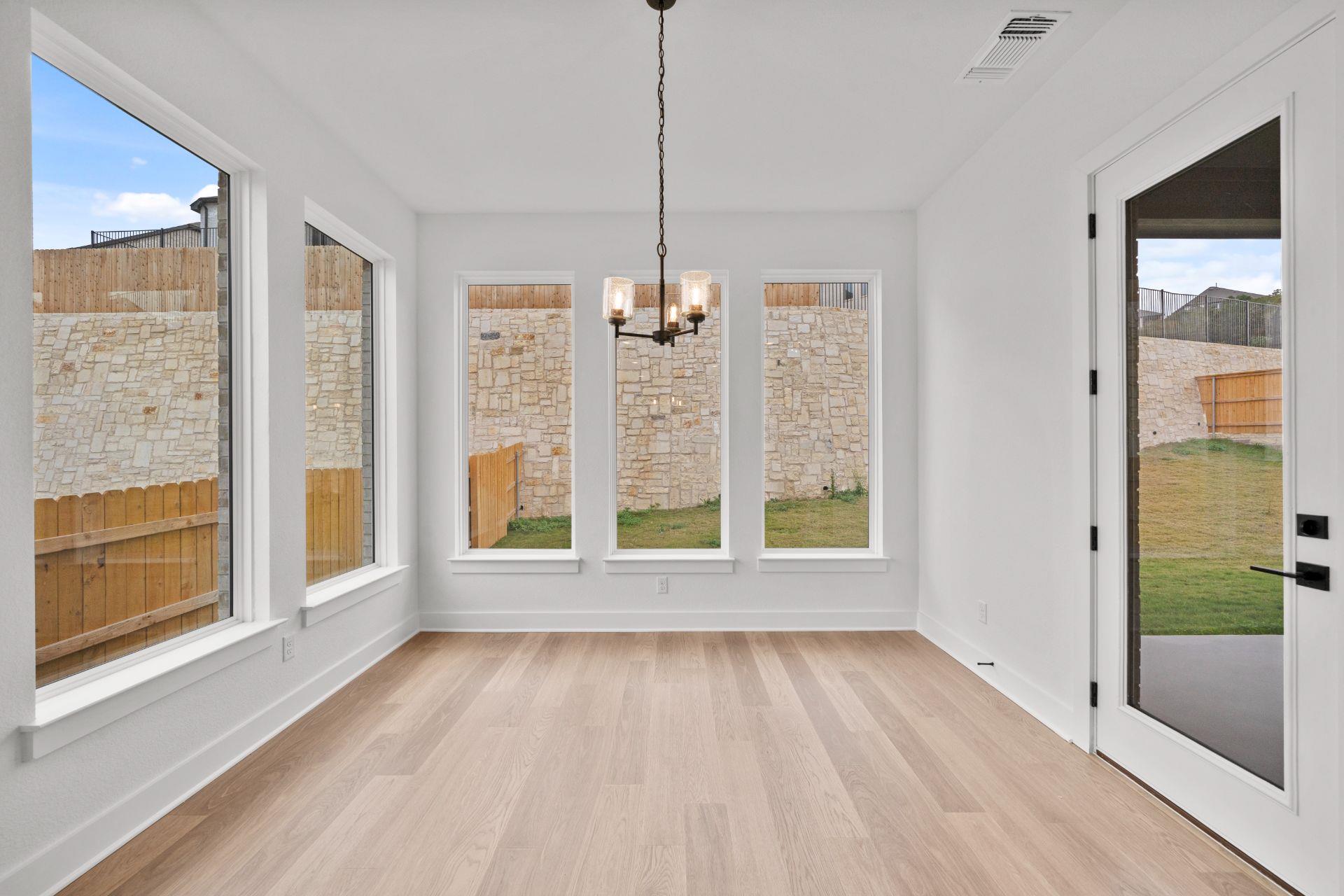 1627 Starry Night Ln Property Photo 11