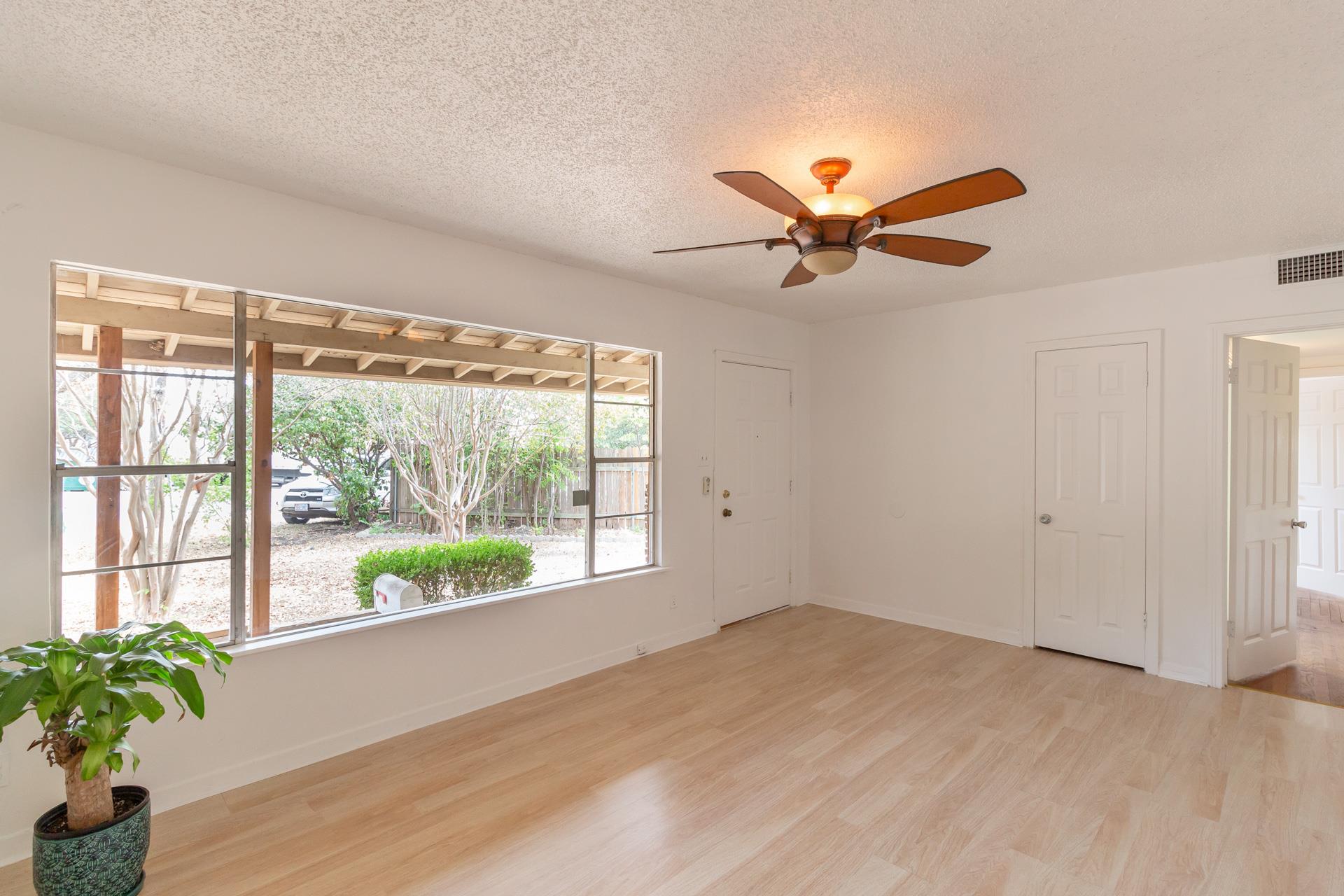 2305 Westforest Dr #a Property Photo 3