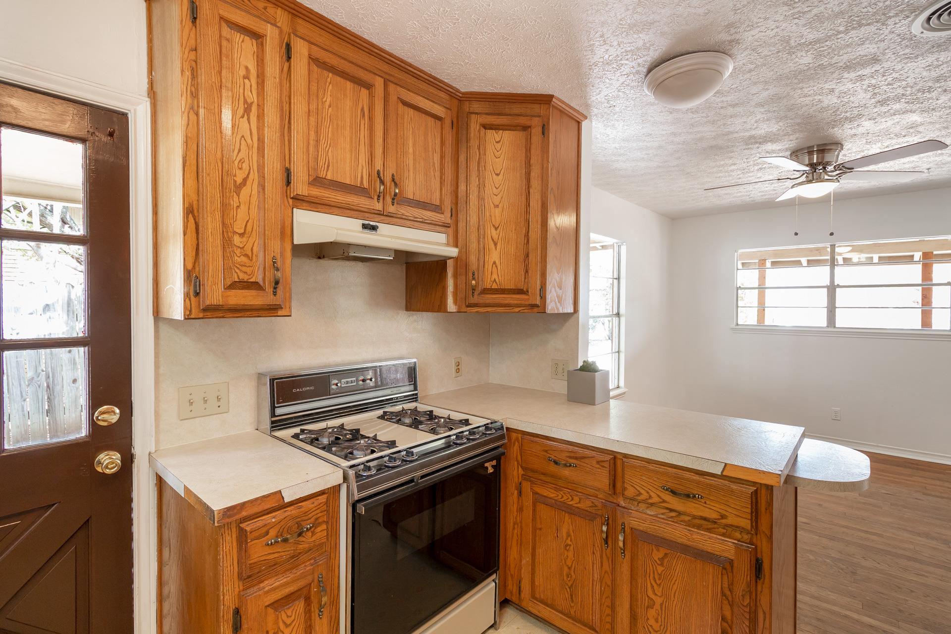 2305 Westforest Dr #a Property Photo 7