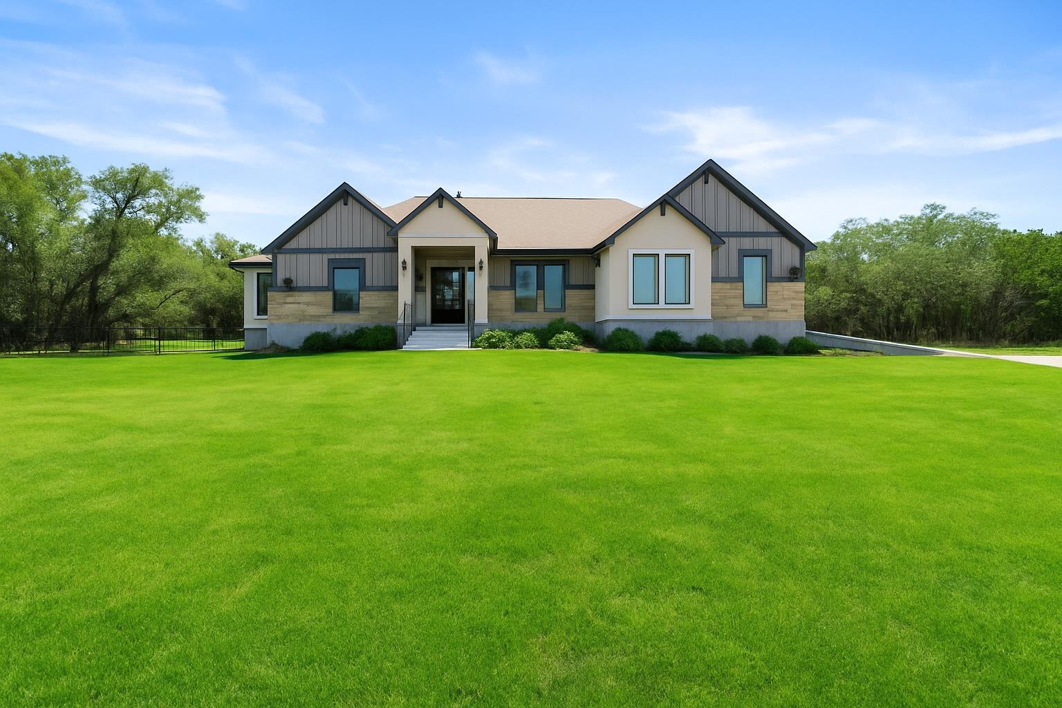 204 Love Creek Ct Property Photo 1