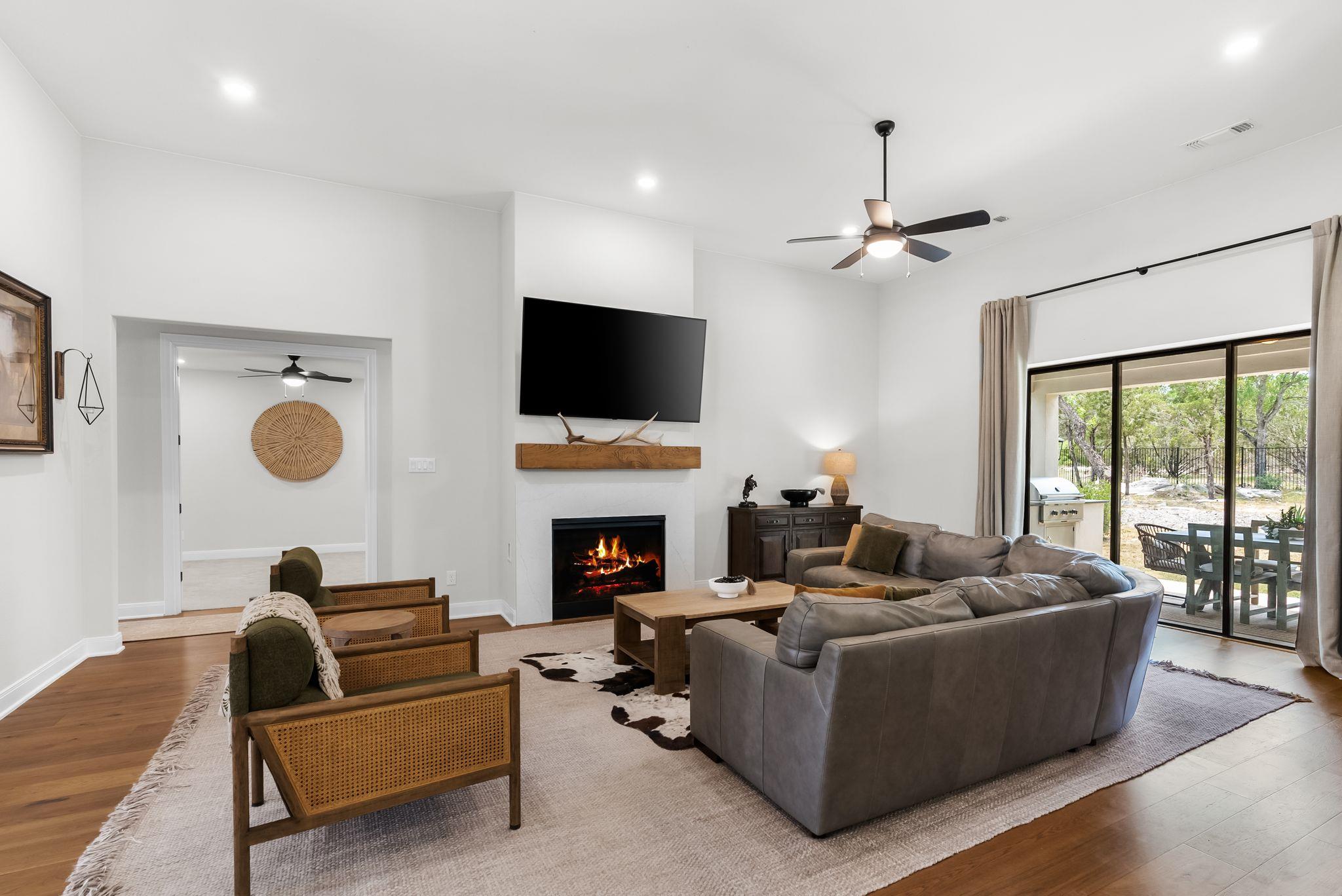 204 Love Creek Ct Property Photo 13