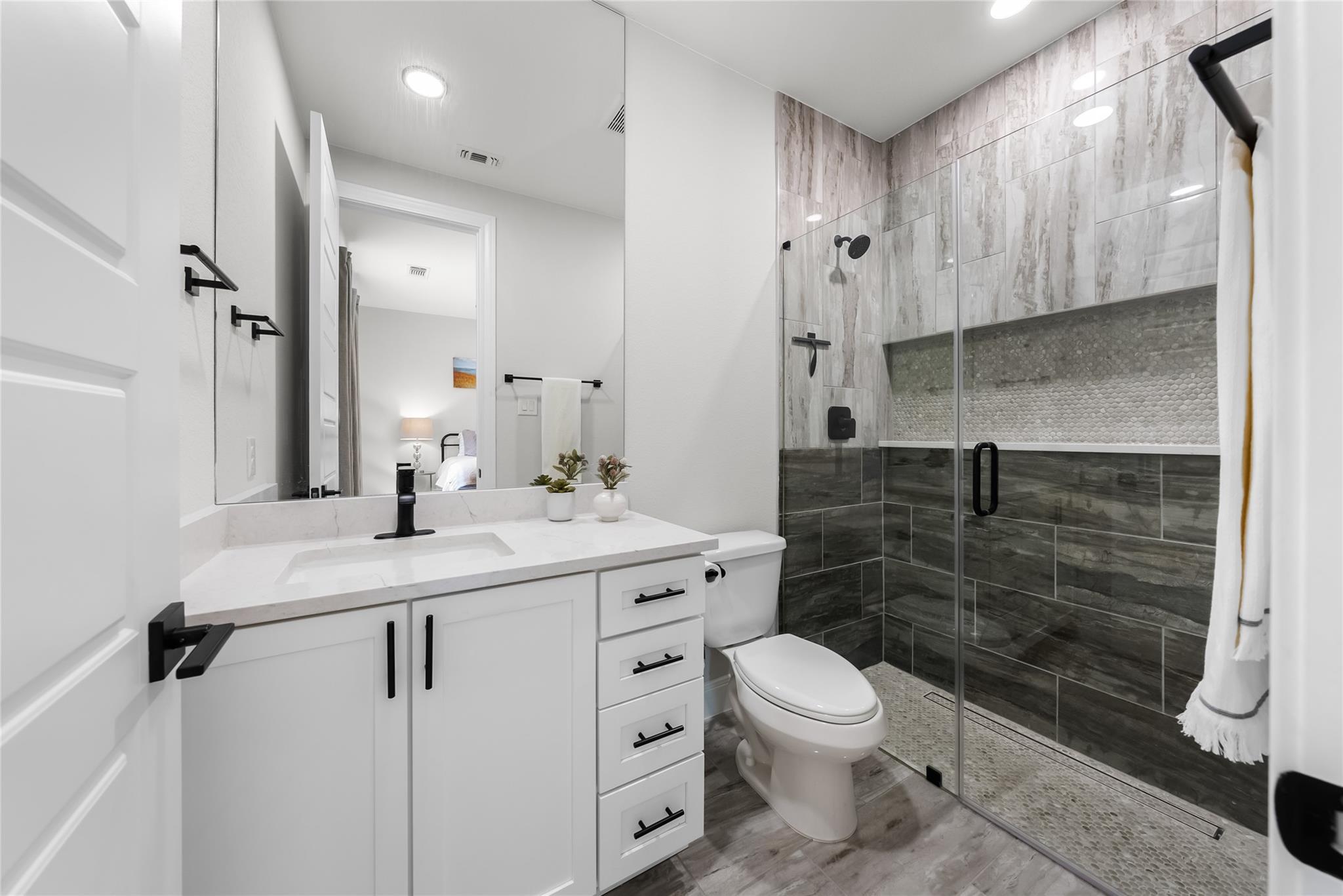 204 Love Creek Ct Property Photo 23