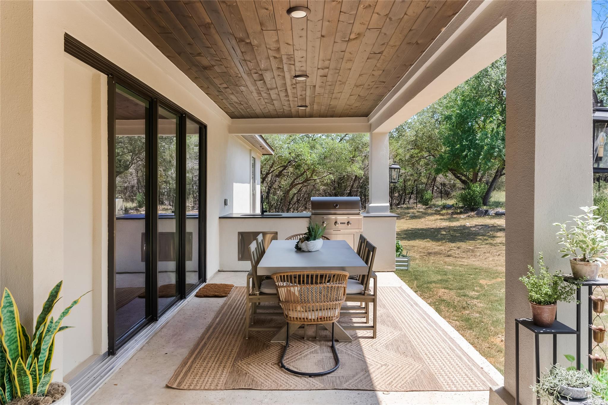 204 Love Creek Ct Property Photo 28