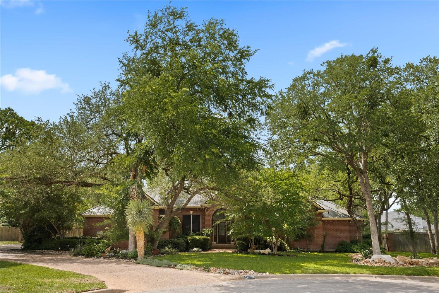 29009 Turnberry Ct Property Photo 31