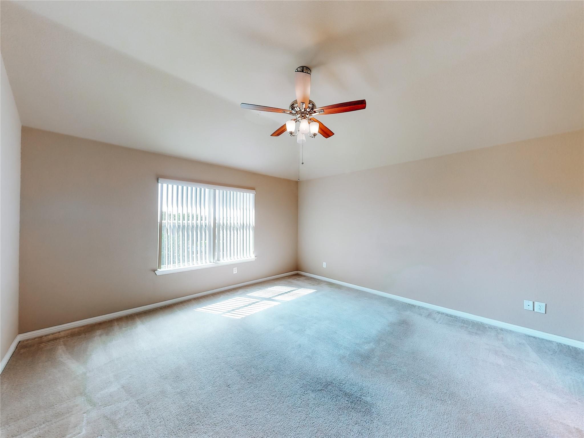 1600 Silver Spur Cv Property Photo 10