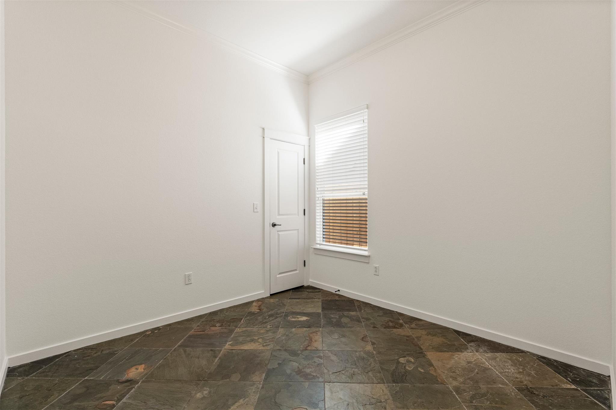 2008 Mccloskey St Property Photo 31
