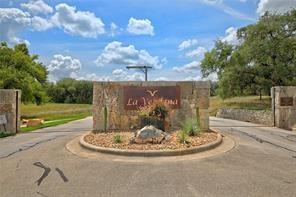 210 Camplina Ln Property Photo 4