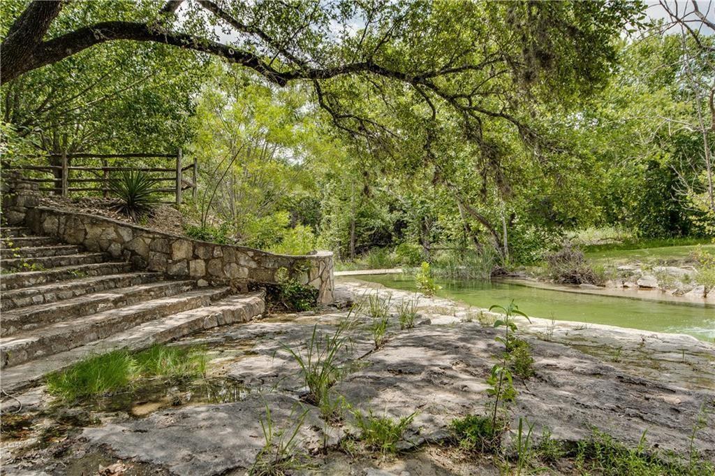 210 Camplina Ln Property Photo 15