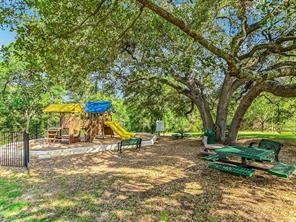 210 Camplina Ln Property Photo 16