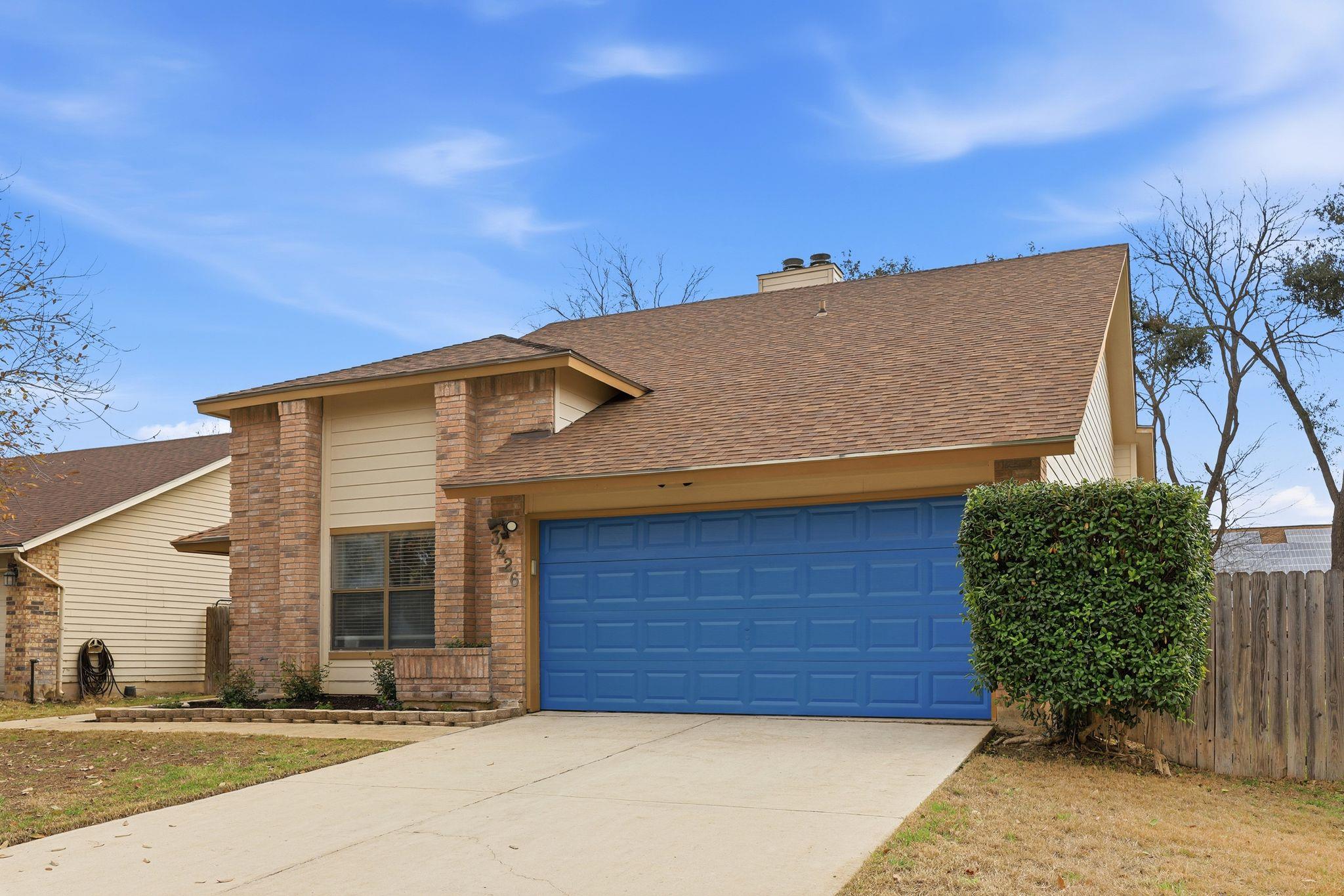 3426 Serene Grv Property Photo 2