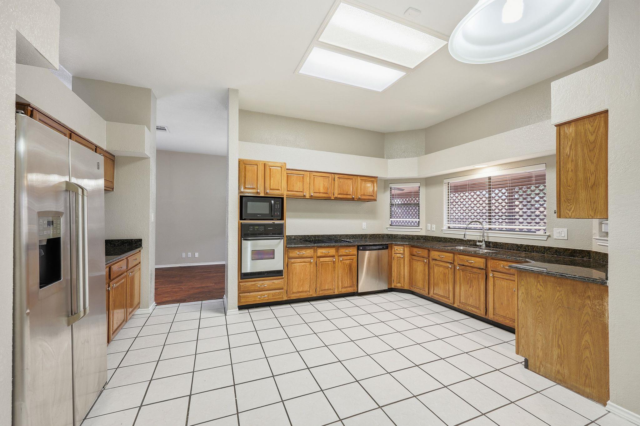 3426 Serene Grv Property Photo 13