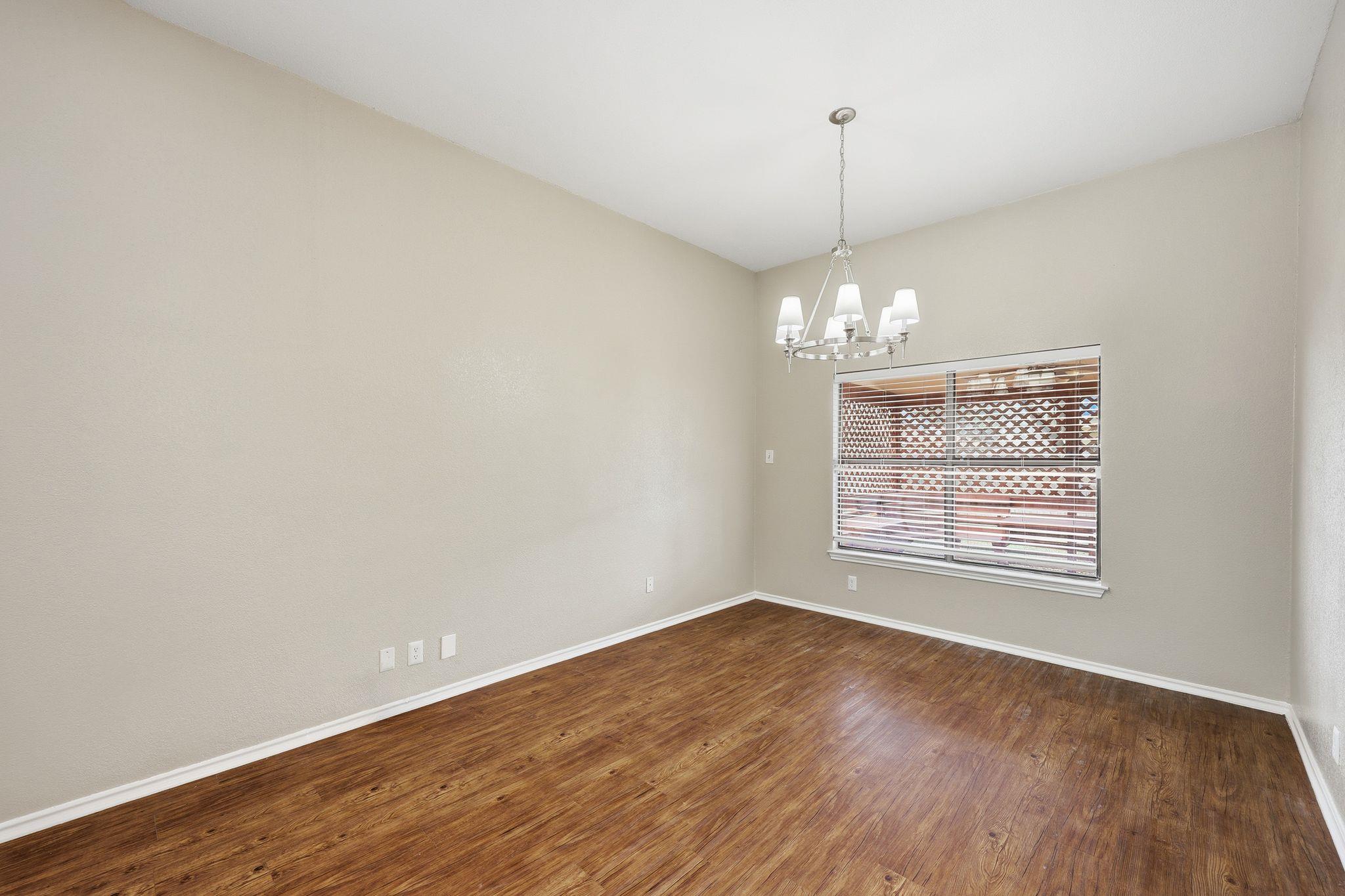 3426 Serene Grv Property Photo 14