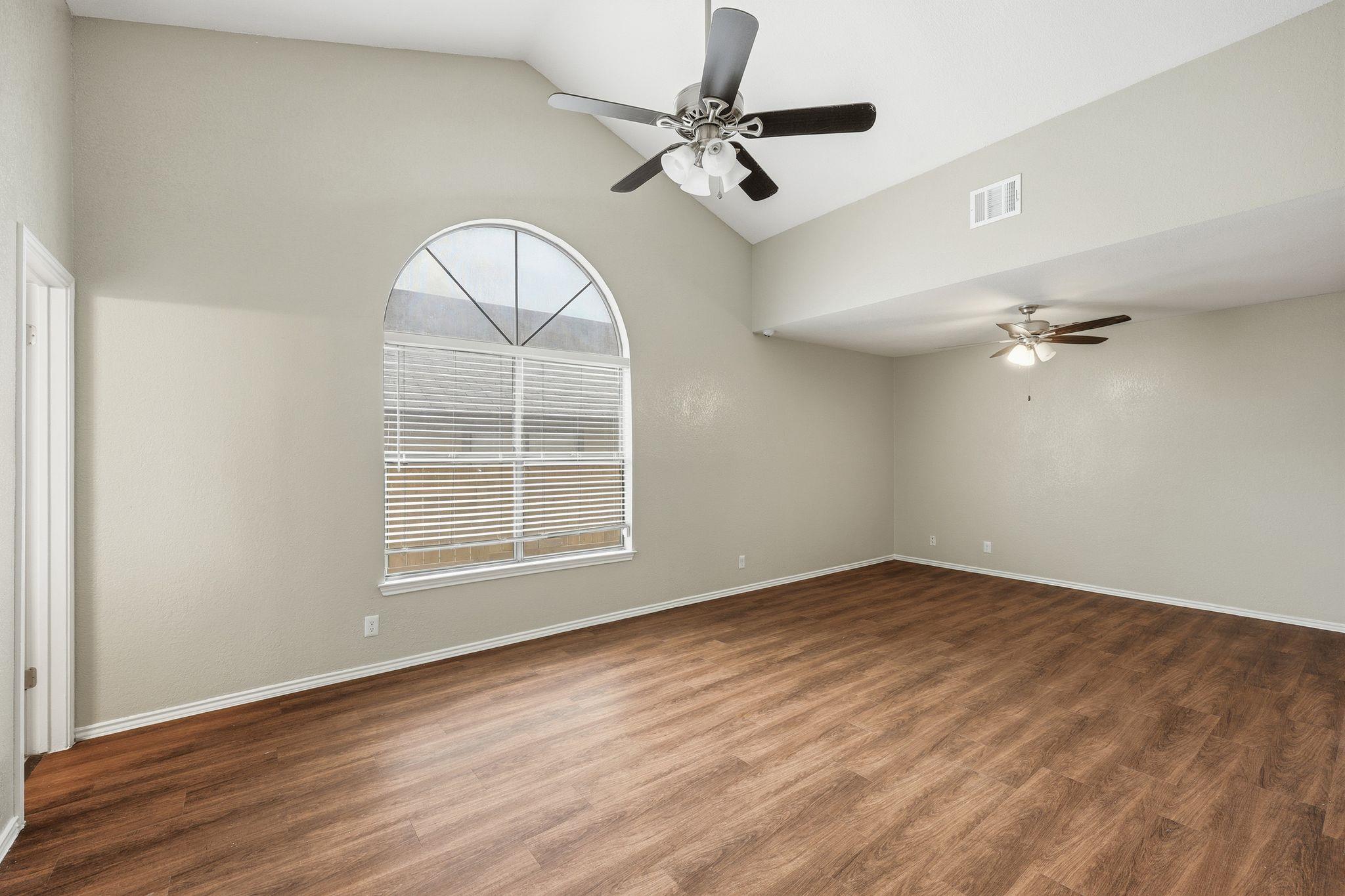 3426 Serene Grv Property Photo 16