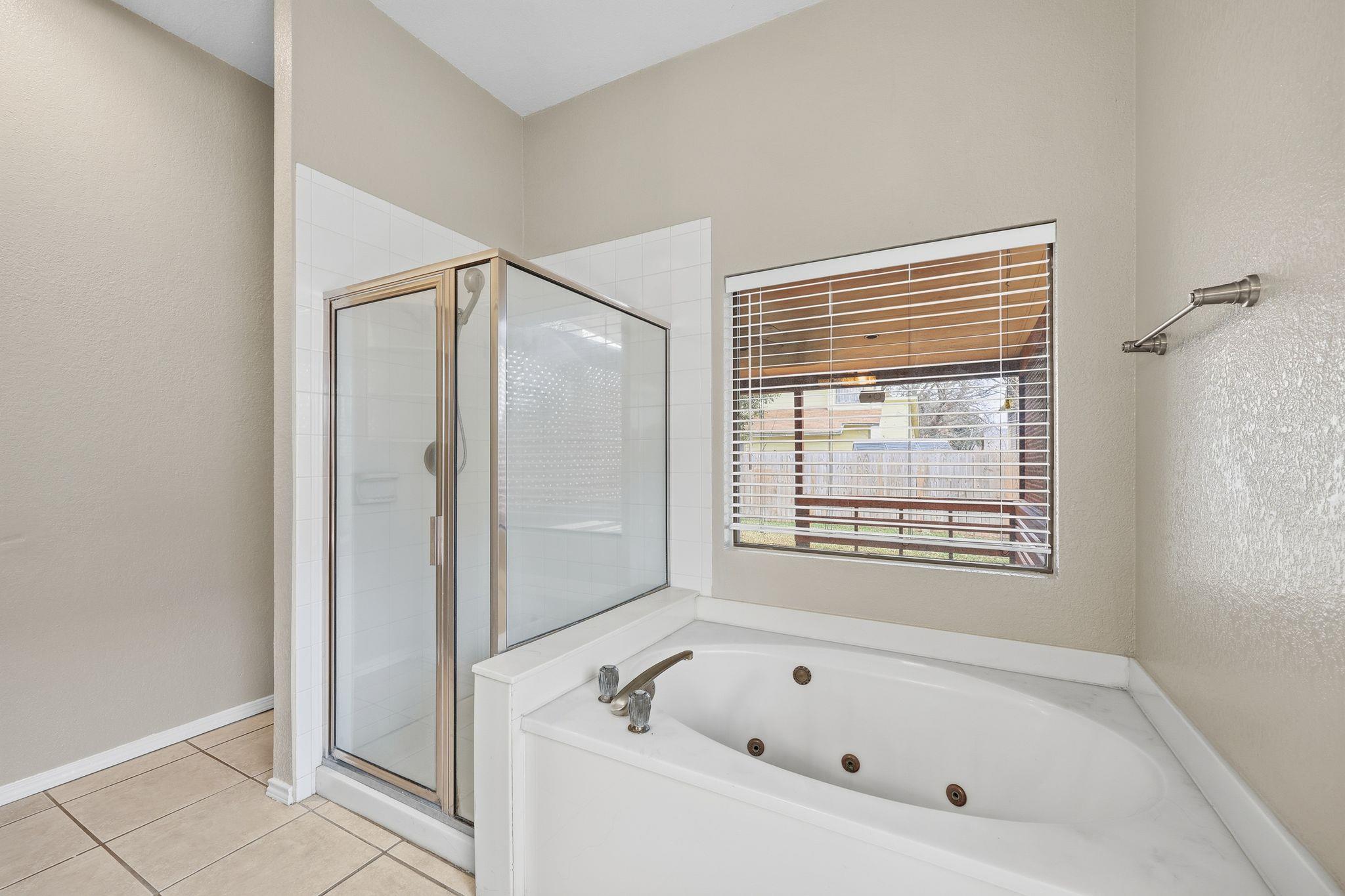3426 Serene Grv Property Photo 17