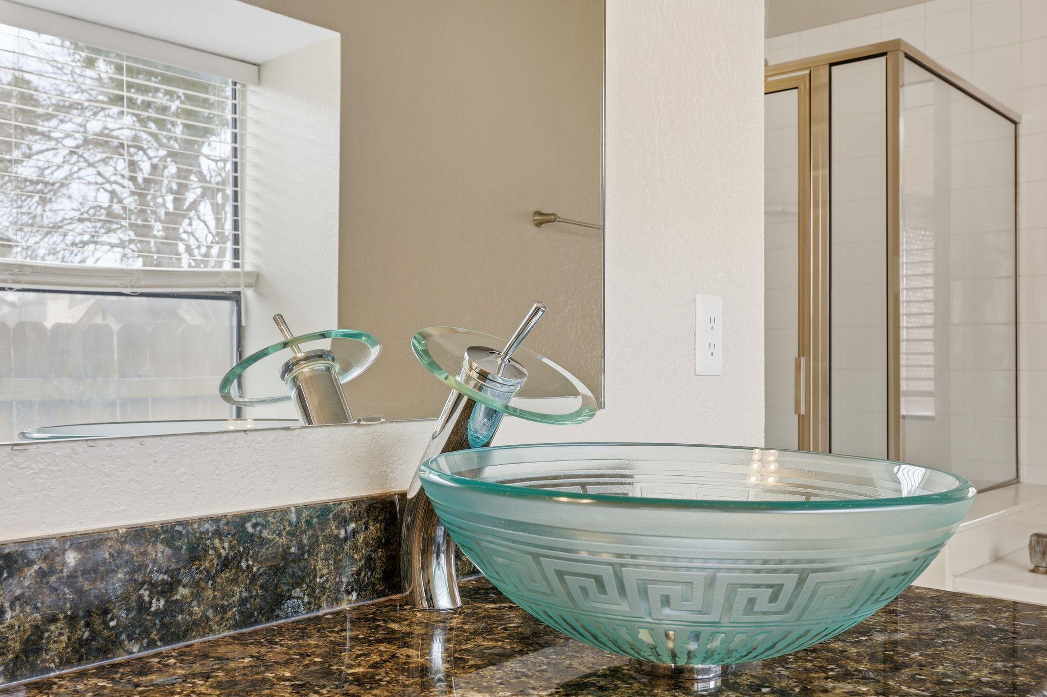 3426 Serene Grv Property Photo 19