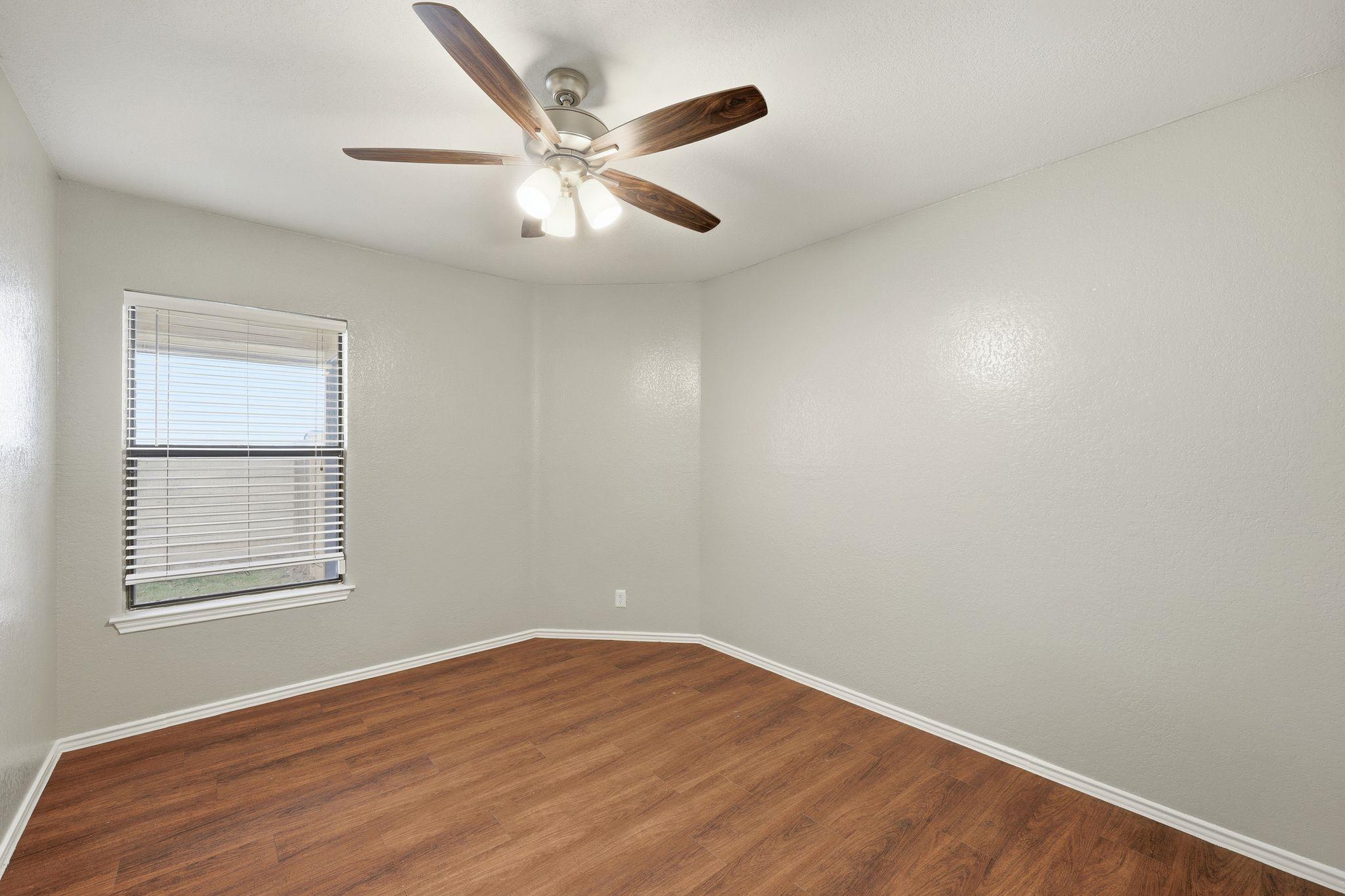 3426 Serene Grv Property Photo 21