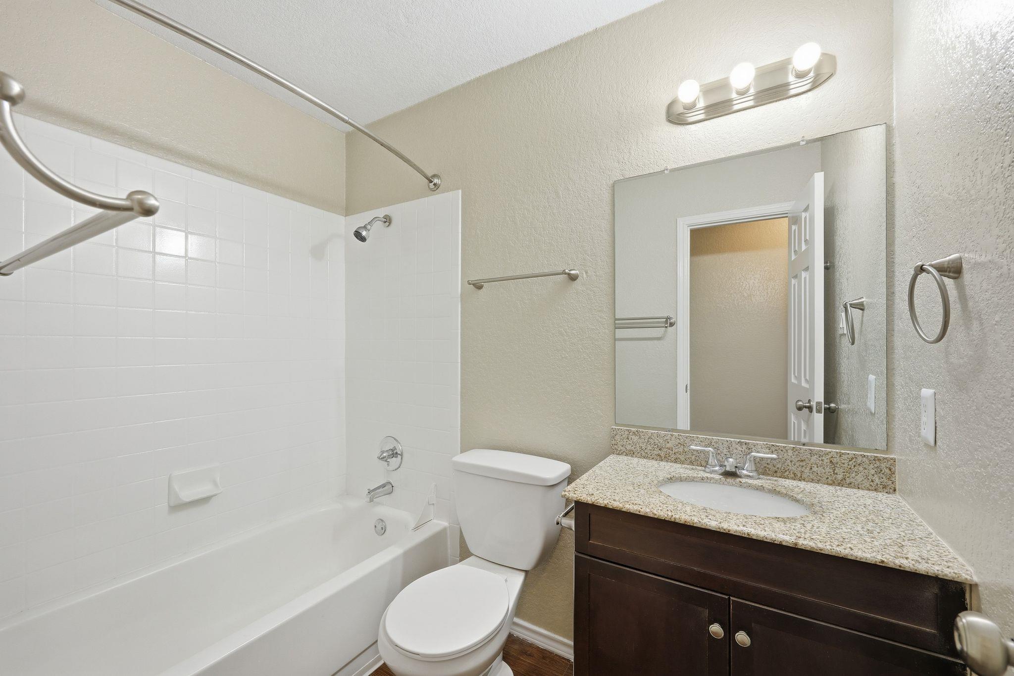3426 Serene Grv Property Photo 27