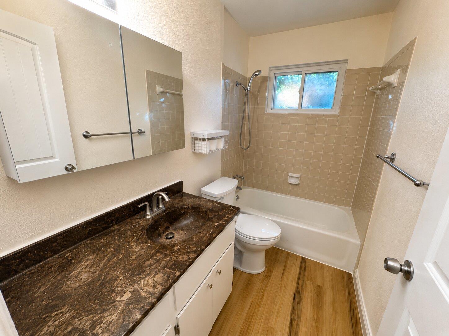 5802 Brook Valley Dr Property Photo 13