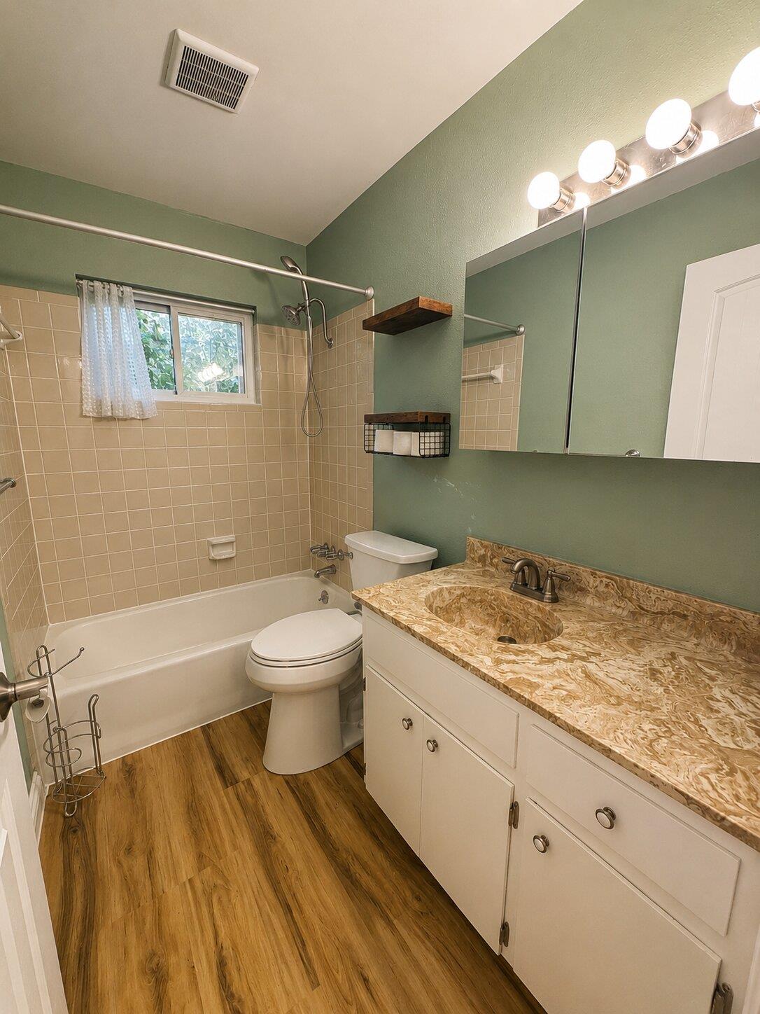 5802 Brook Valley Dr Property Photo 18
