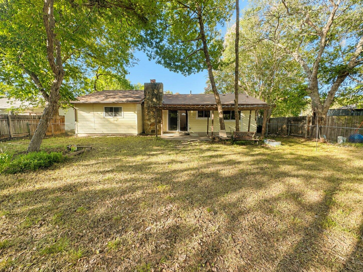 5802 Brook Valley Dr Property Photo 24