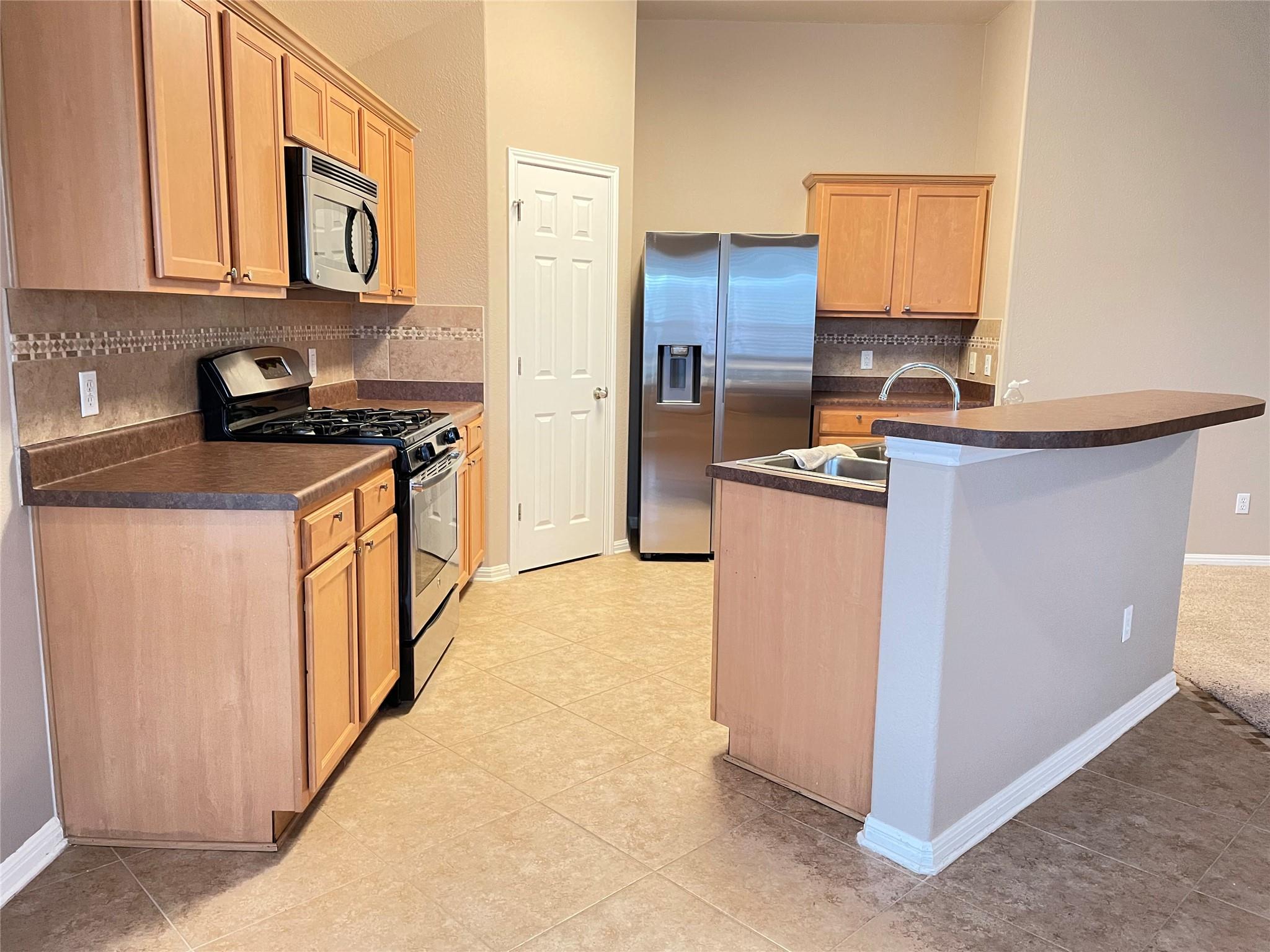 11713 Dunblane Way Property Photo 9