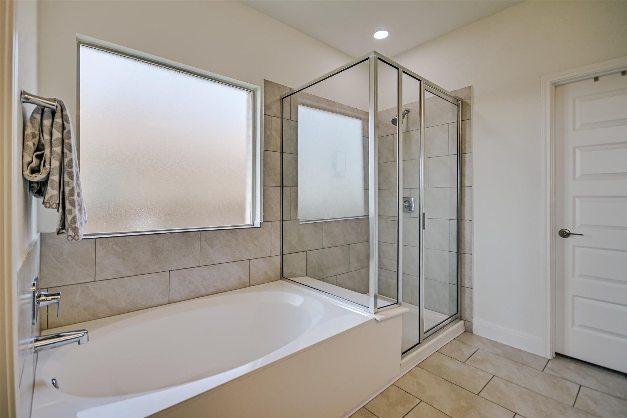 16932 Aventura Ave Property Photo 20