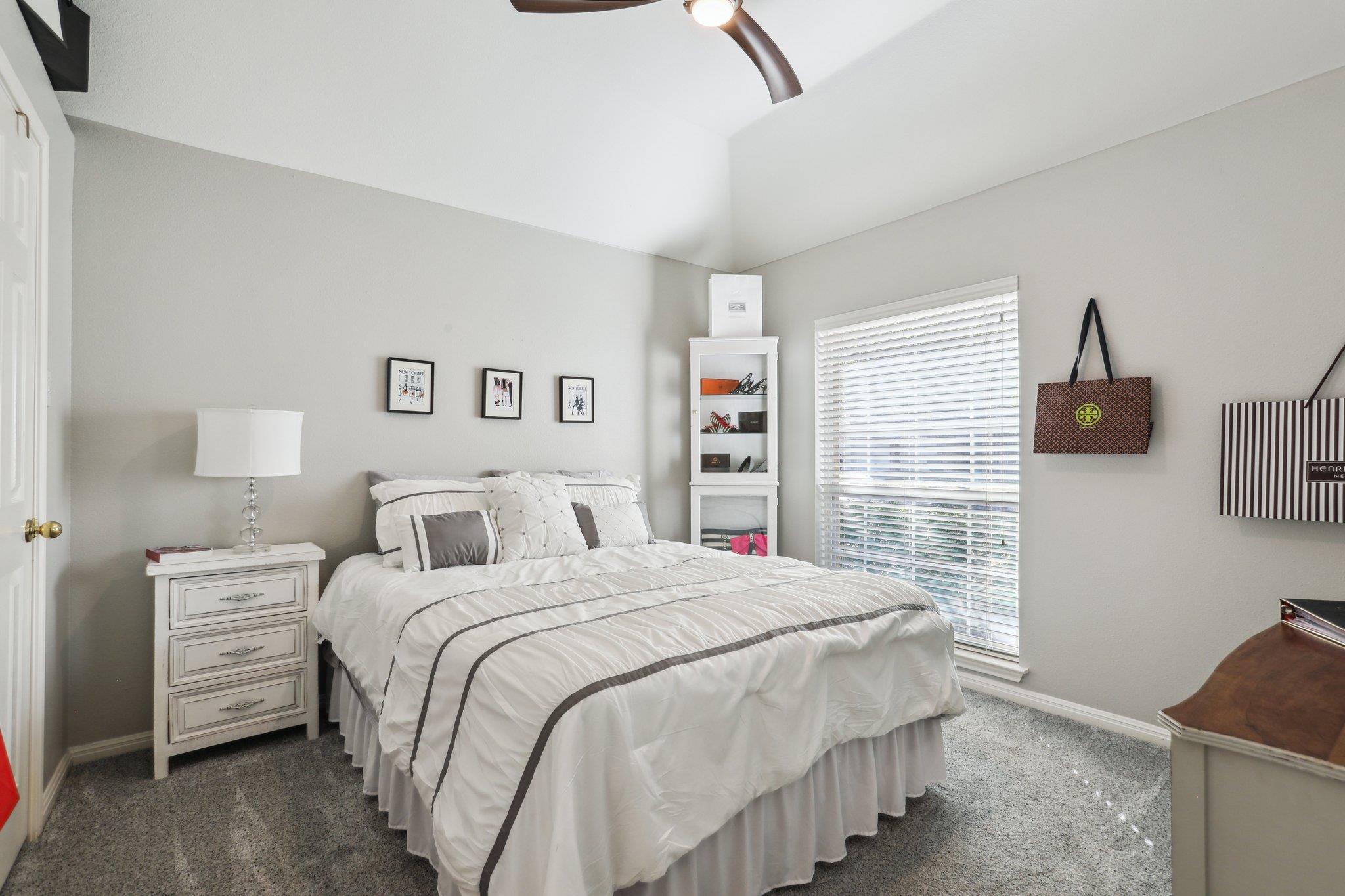 3805 Pebble Ct Property Photo 7