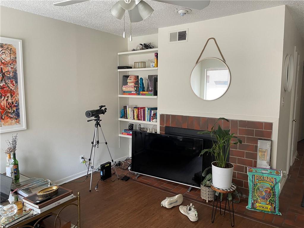 2110 Rio Grande ST 306 Property Photo 1