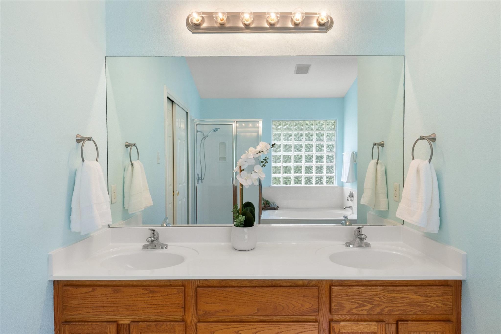 2612 Lynnbrook Dr Property Photo 26