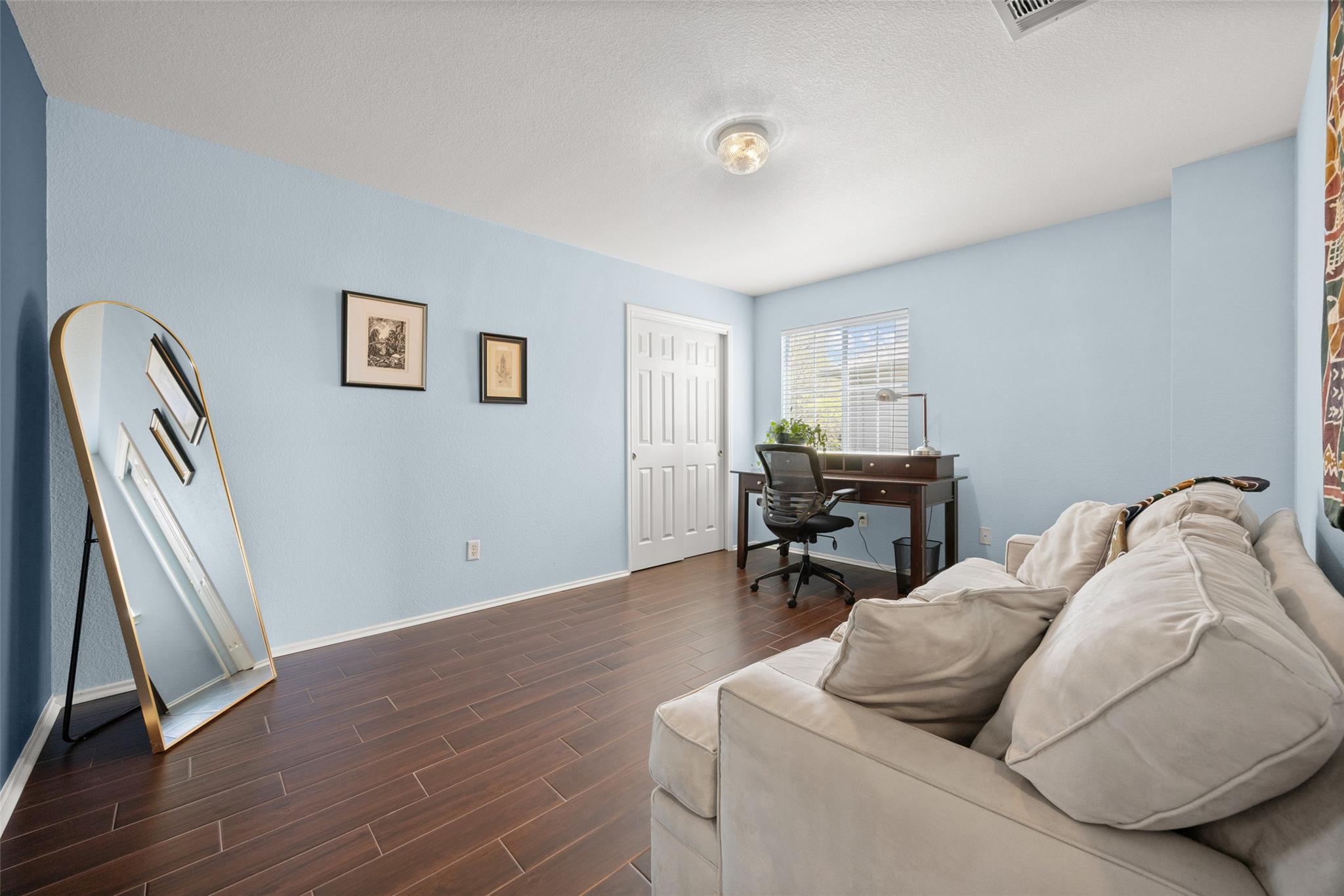 2612 Lynnbrook Dr Property Photo 28
