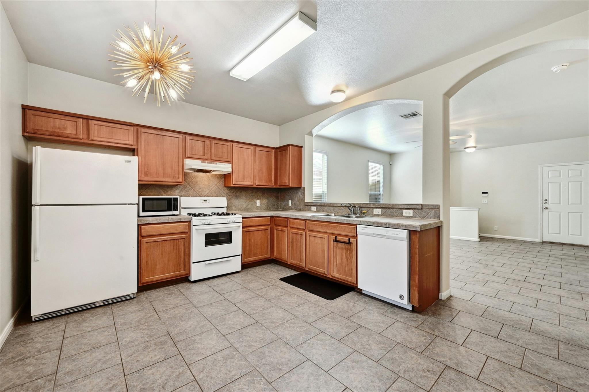 2412 Allred Dr #a Property Photo 7