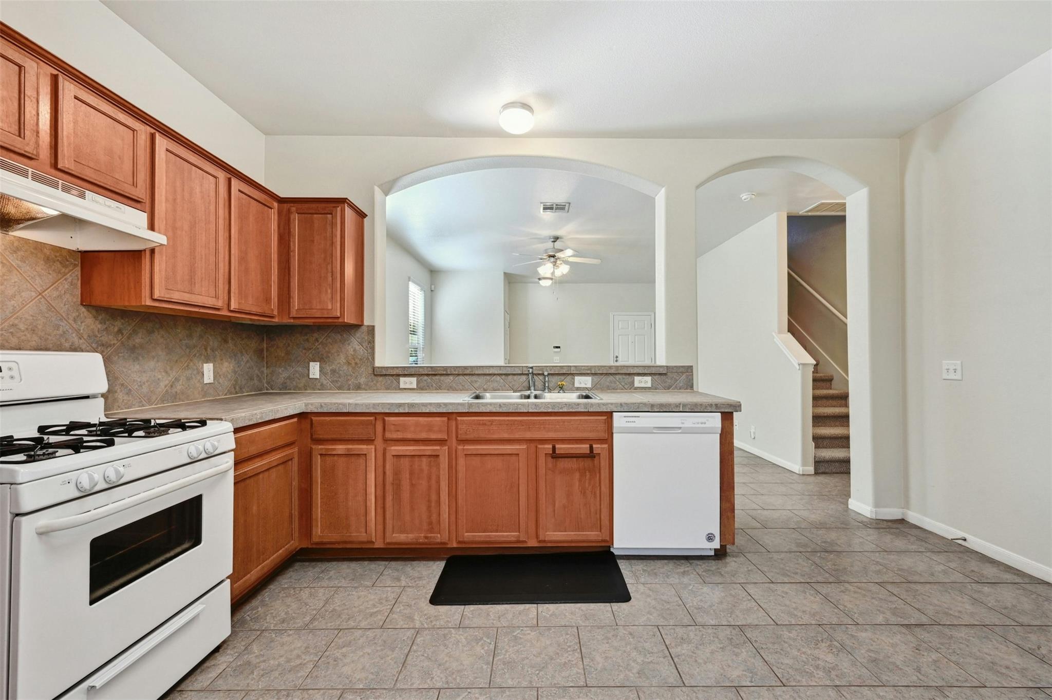 2412 Allred Dr #a Property Photo 8