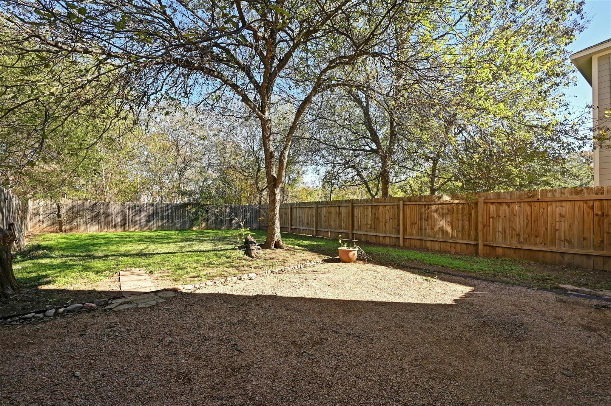 2412 Allred Dr #a Property Photo 23