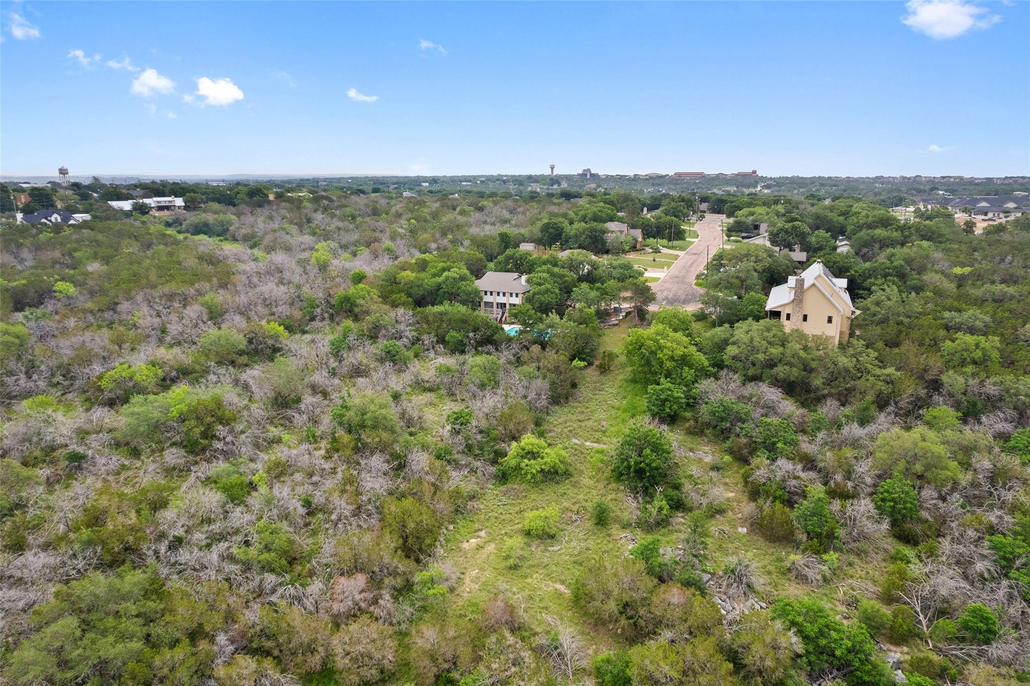 1011 Ridge Point Dr Property Photo 30