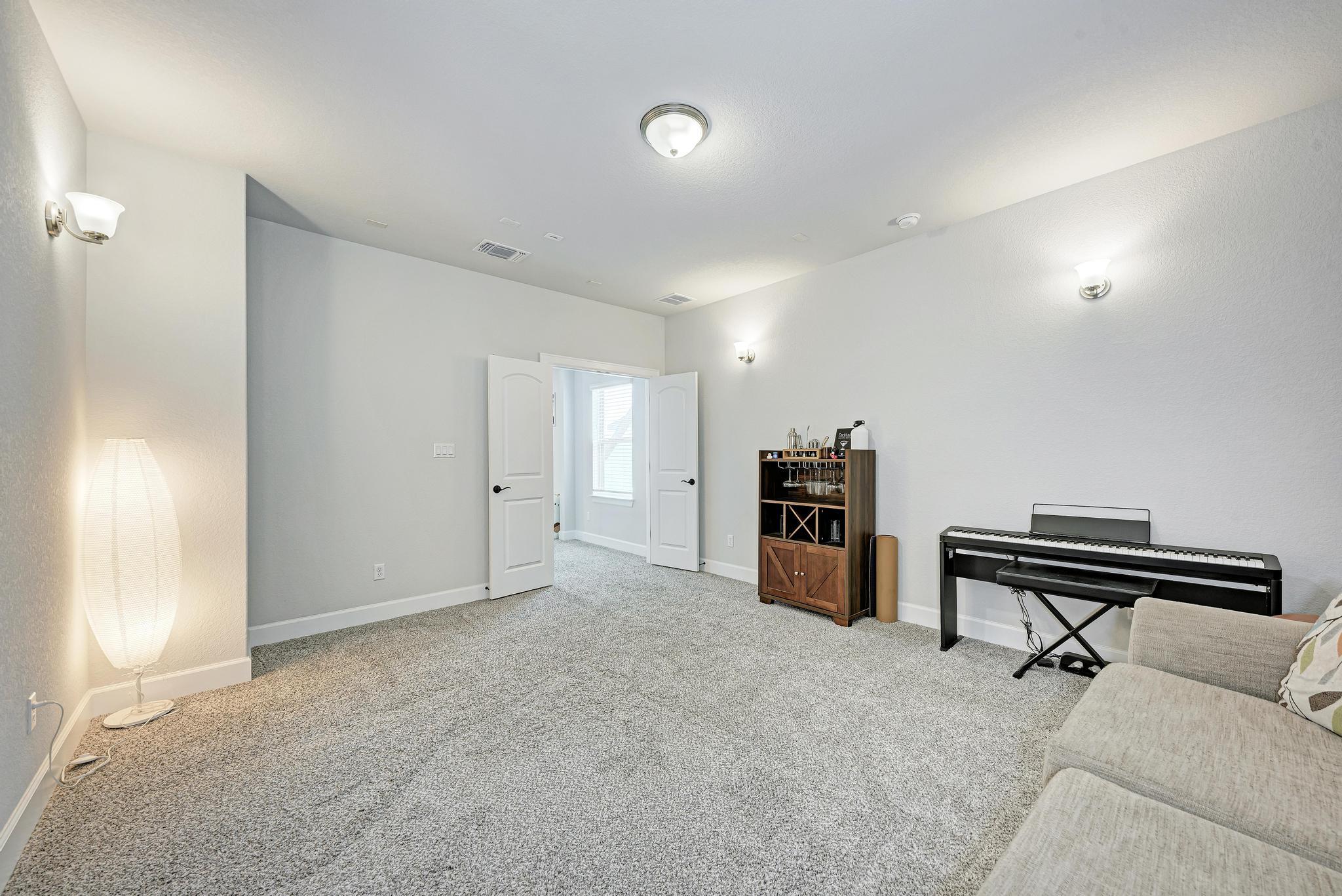 1105 White Daisy Ln Property Photo 27