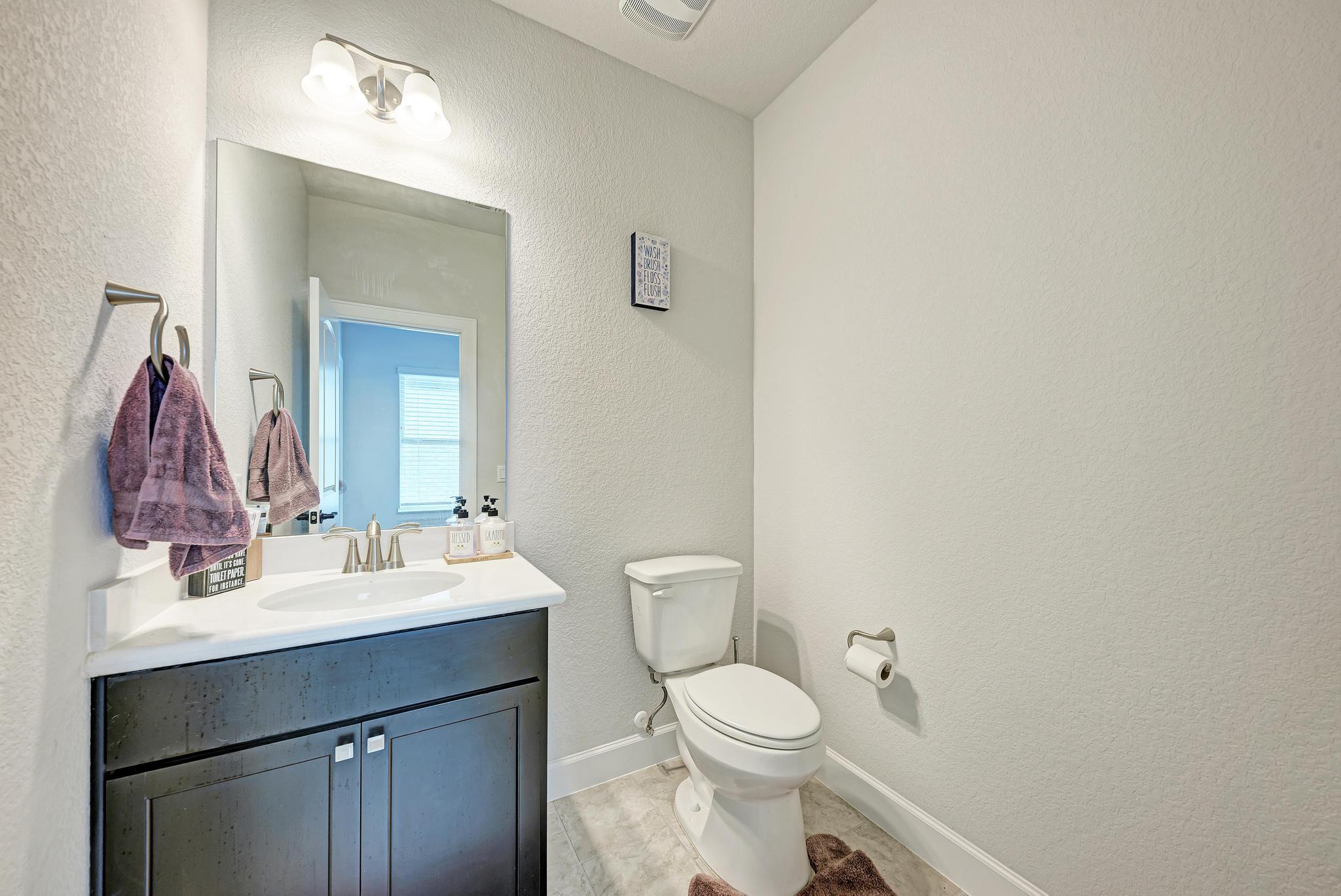 1105 White Daisy Ln Property Photo 28