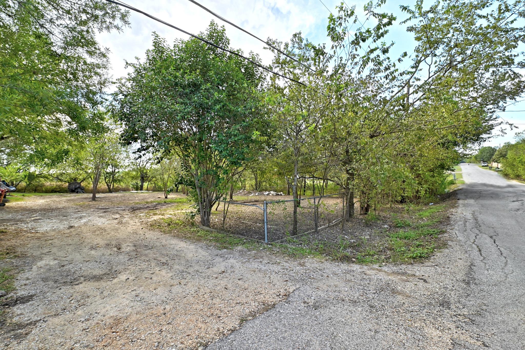 202 Quail Run Property Photo 1