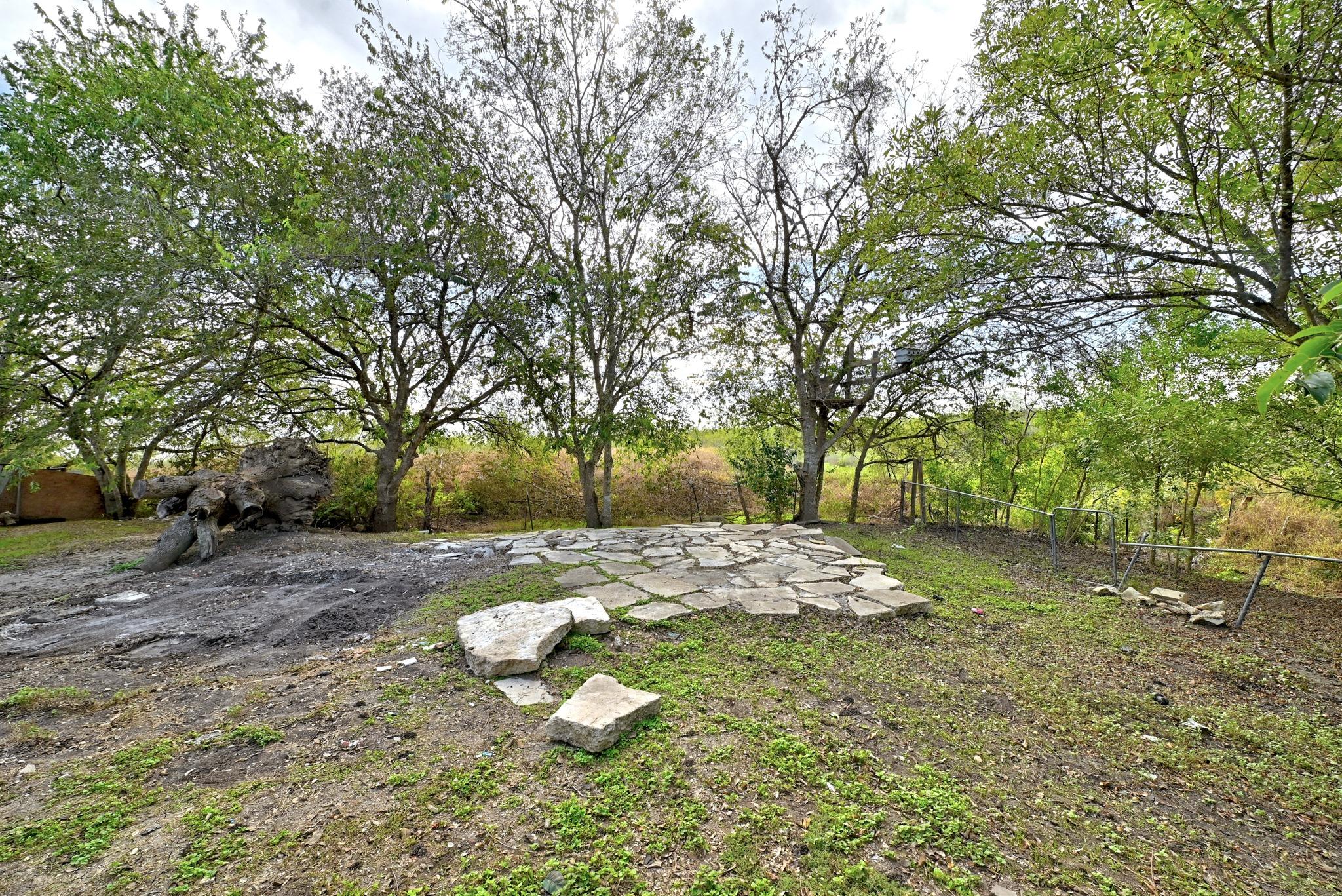 202 Quail Run Property Photo 3