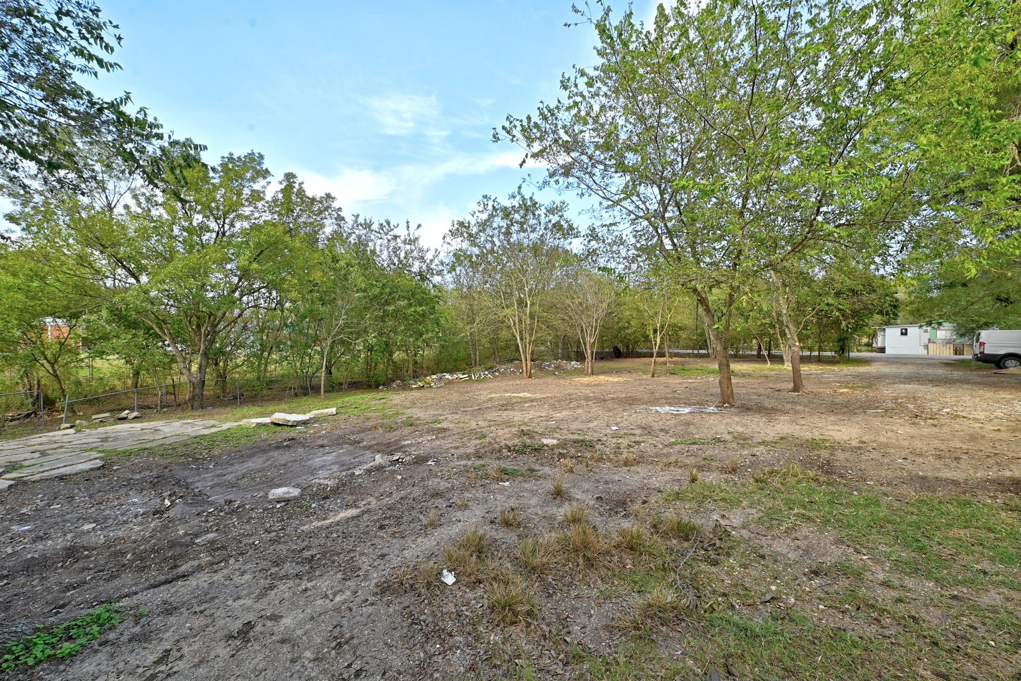 202 Quail Run Property Photo 4