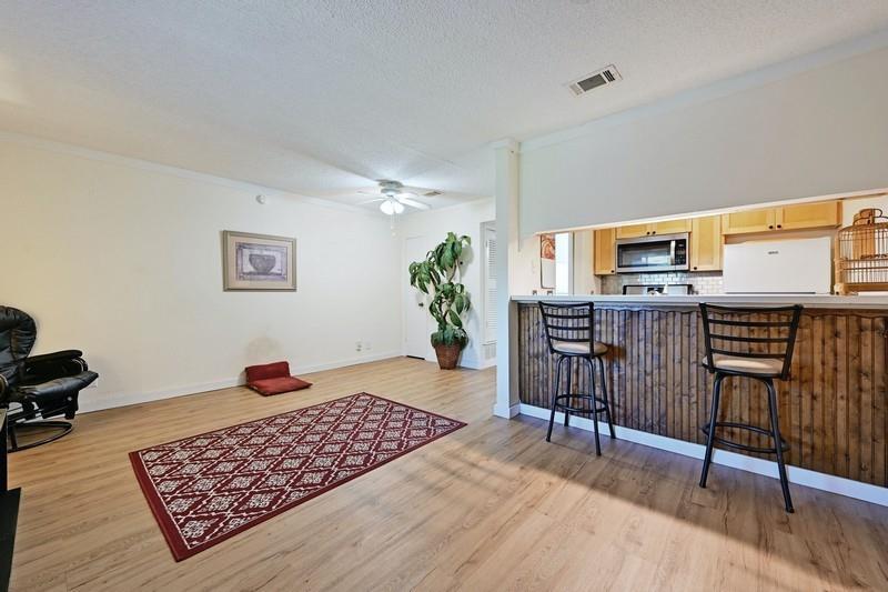 711 Eberhart Ln #107 Property Photo 7