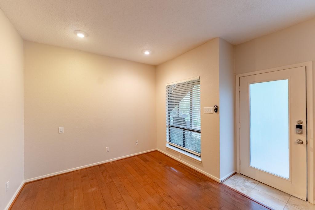 2612 San Pedro St #103 Property Photo 6
