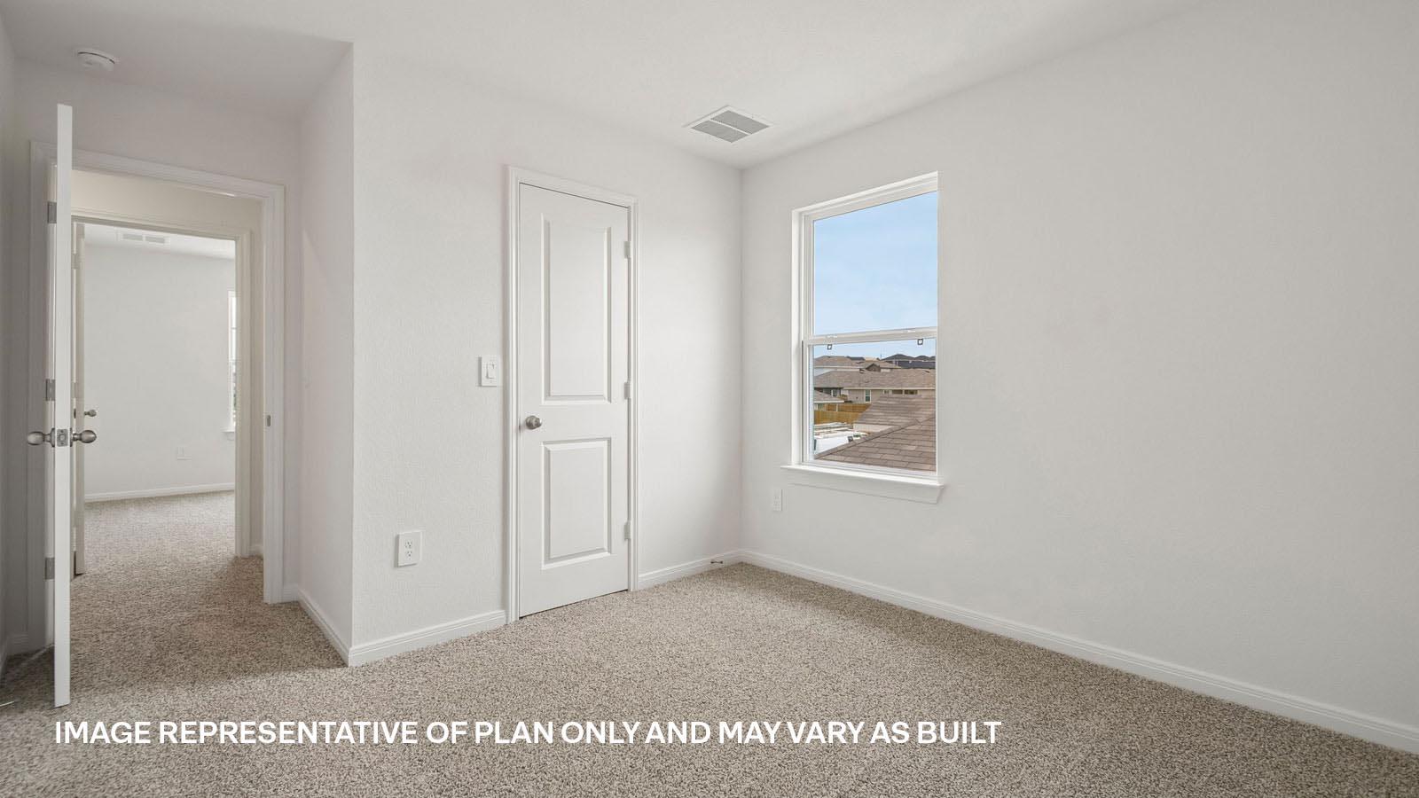 181 Mustang Lake Cir Property Photo 28