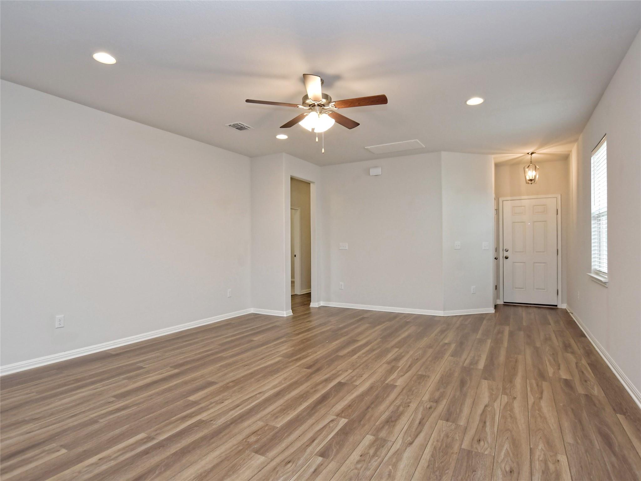 6402 Arden Falls Dr Property Photo 8