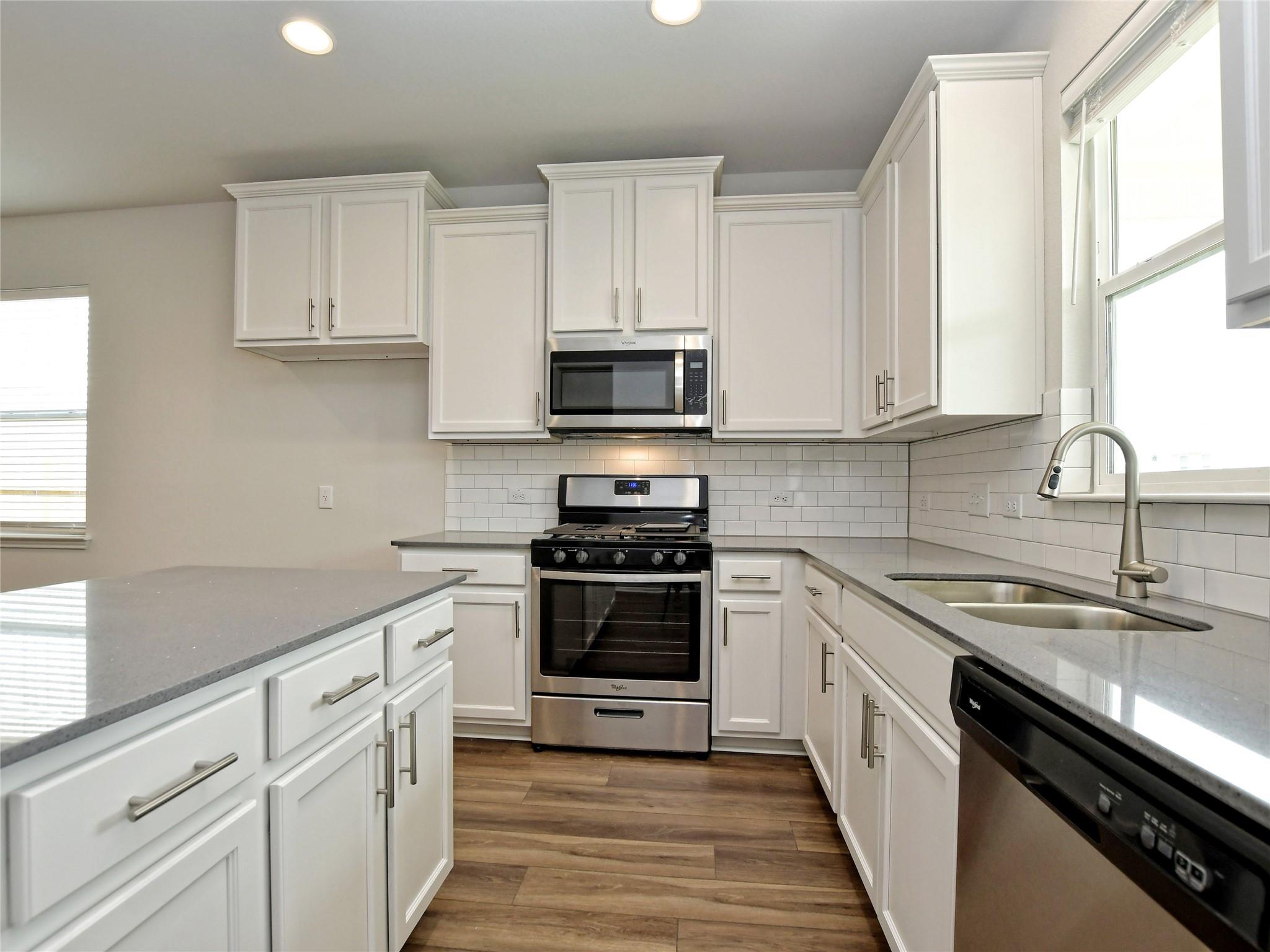 6402 Arden Falls Dr Property Photo 12