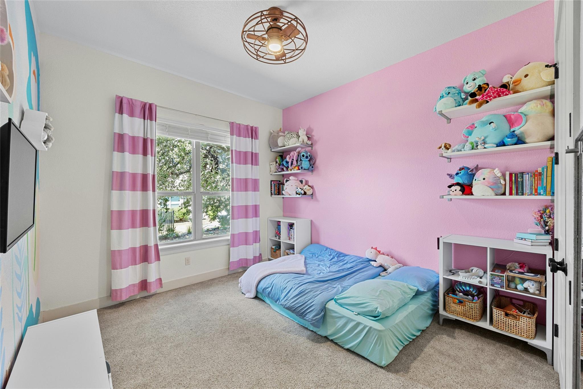 101 Aldea St Property Photo 27