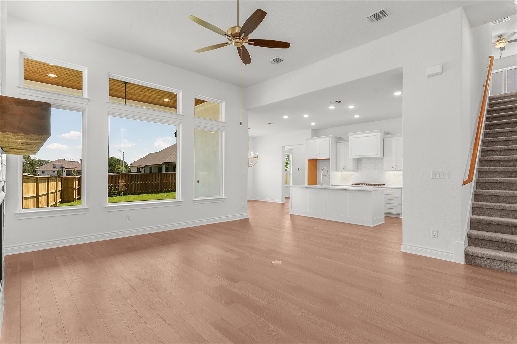 101 Buckaroo Dr Property Photo 16