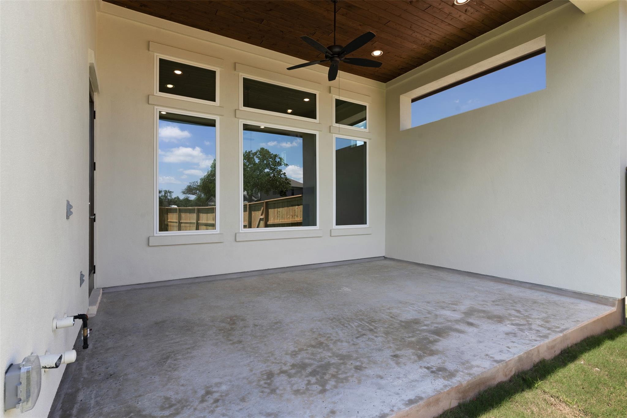101 Buckaroo Dr Property Photo 30