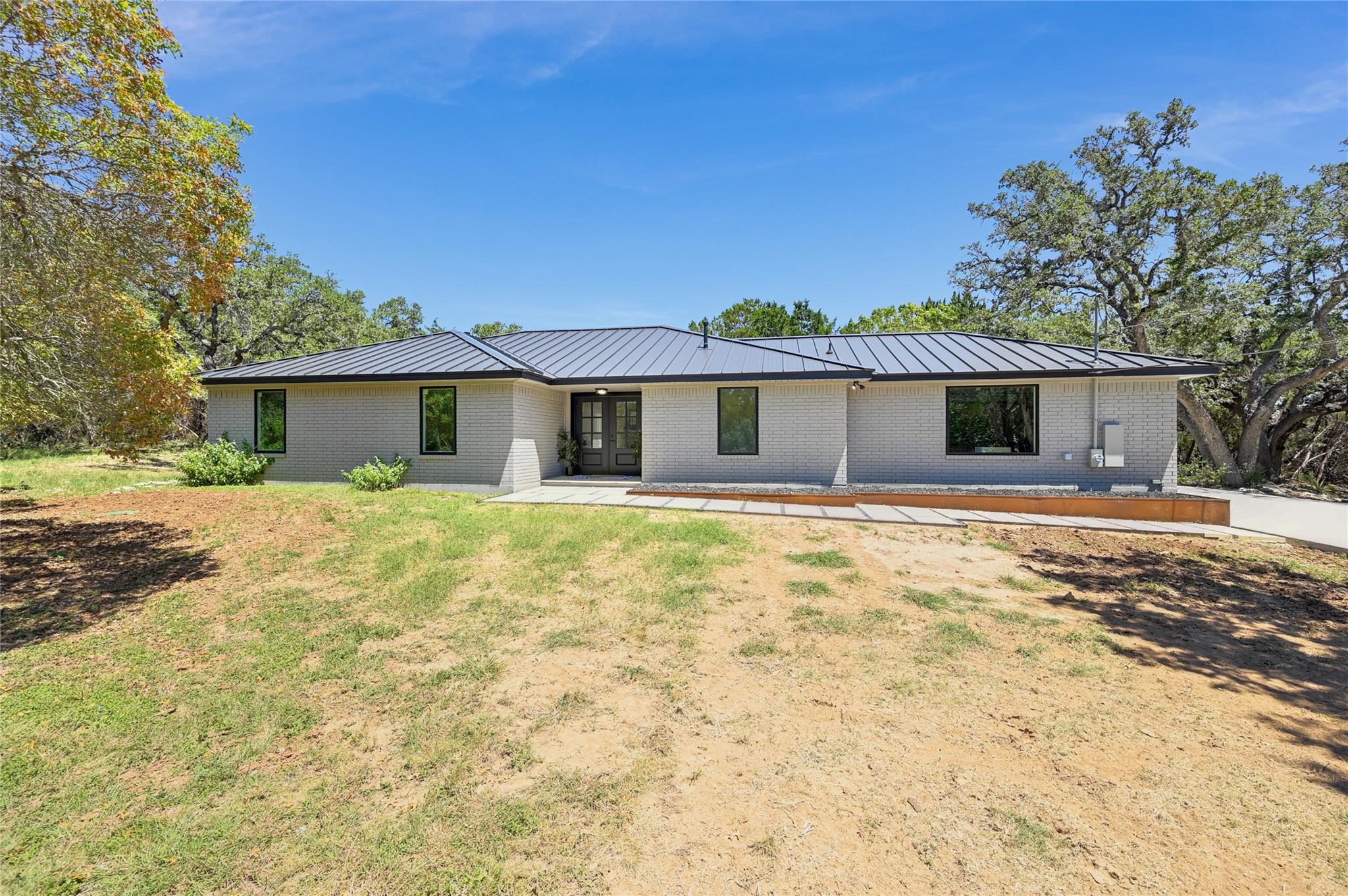 150 Star Thistle Trl Property Photo 1