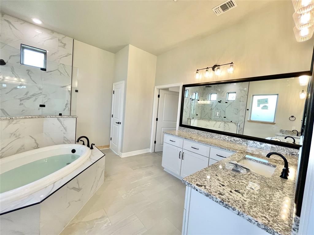506 Eagle Heights Dr Property Photo 8