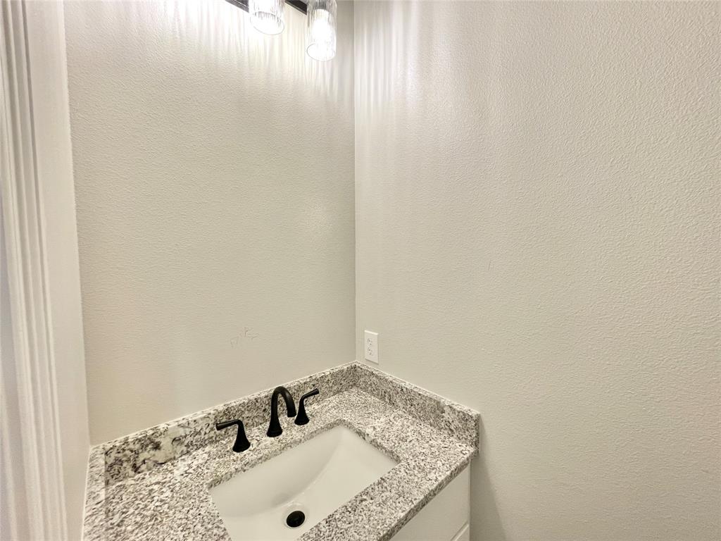 506 Eagle Heights Dr Property Photo 31